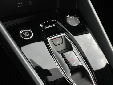 Audi A3 Sportback 30 TFSI Advanced edition | Apple Carplay | LED | Adaptieve Cruise Control | Camera | DAB+ | Navigatie | Airconditioning |