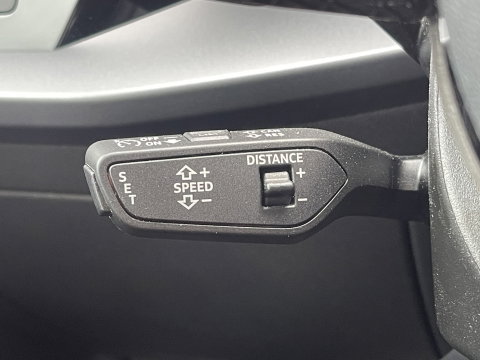 Audi A3 Sportback 30 TFSI Advanced edition | Apple Carplay | LED | Adaptieve Cruise Control | Camera | DAB+ | Navigatie | Airconditioning |
