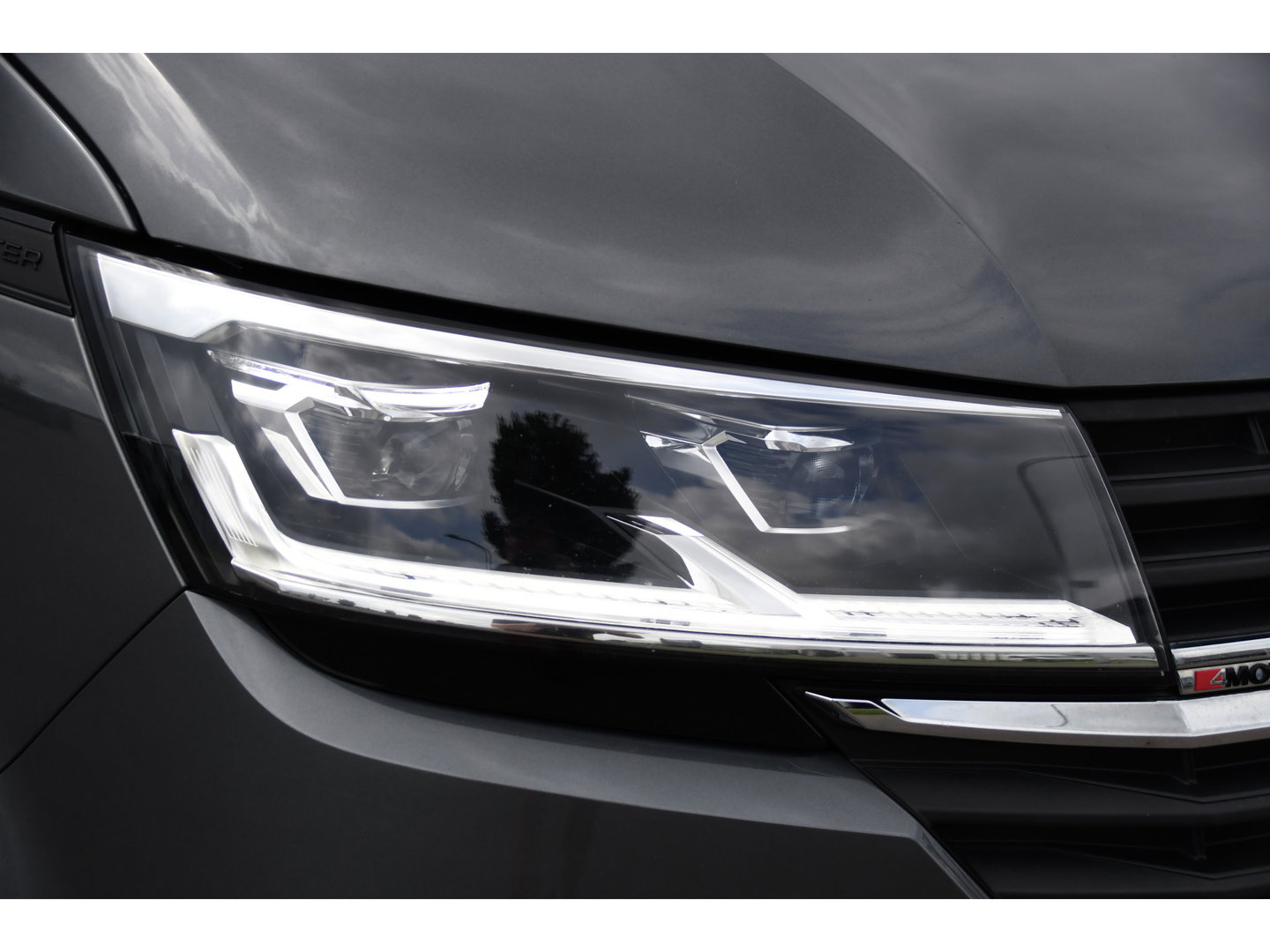 Volkswagen Transporter 2.0 TDI L1H1 30 4Motion Bulli Virtual, Camera, Carplay, 199pk, 4x4, LED, Automaat. Sensoren, Stoelverwarming, Trekhaak, Uniek!