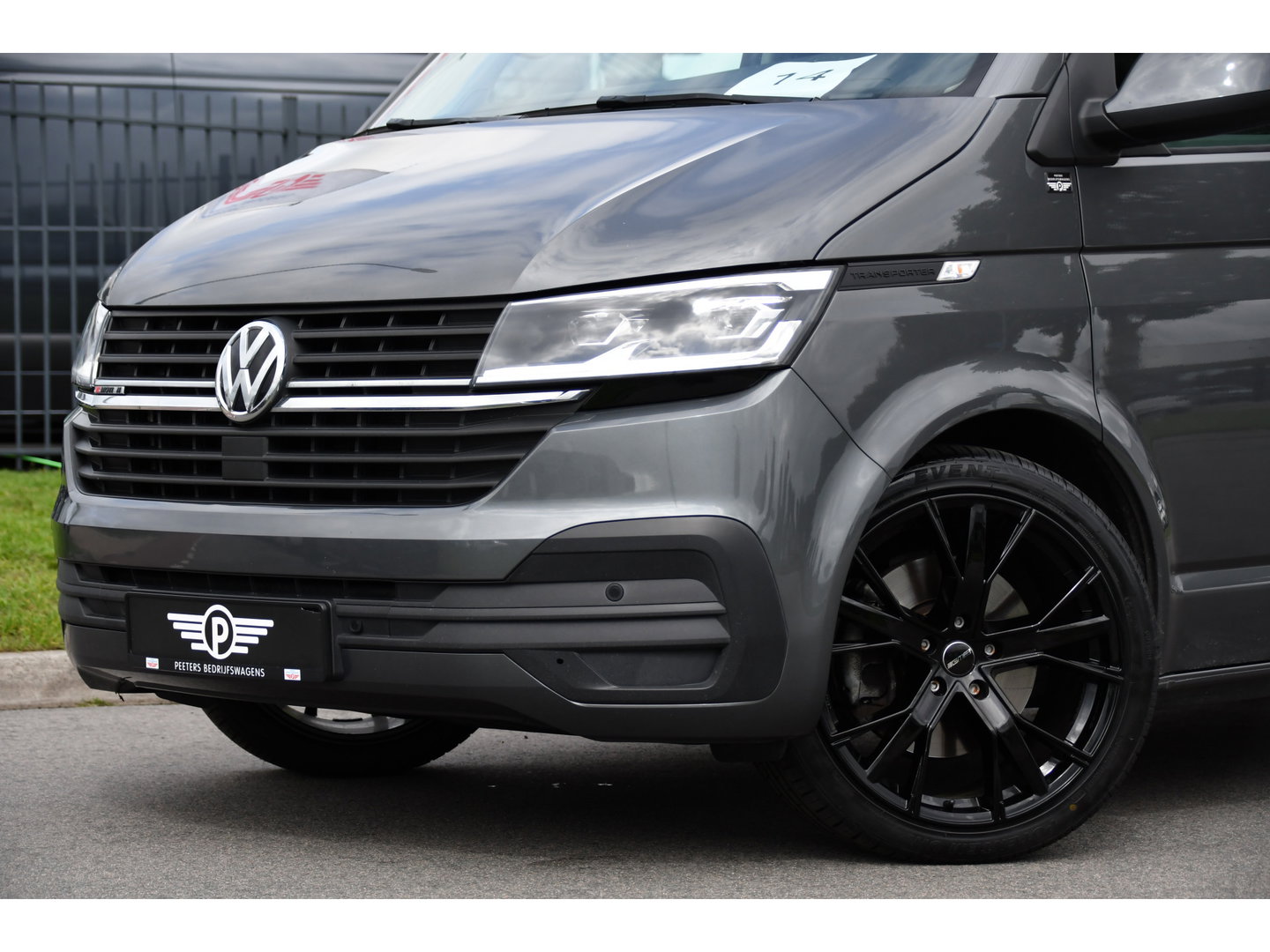 Volkswagen Transporter 2.0 TDI L1H1 30 4Motion Bulli Virtual, Camera, Carplay, 199pk, 4x4, LED, Automaat. Sensoren, Stoelverwarming, Trekhaak, Uniek!