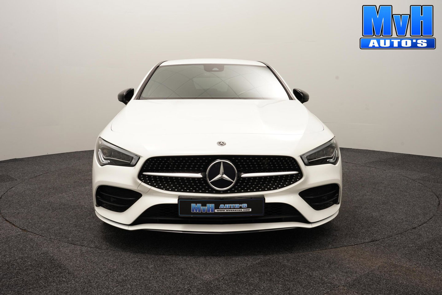 Mercedes-Benz CLA Shooting Brake 180 Business Solution AMG