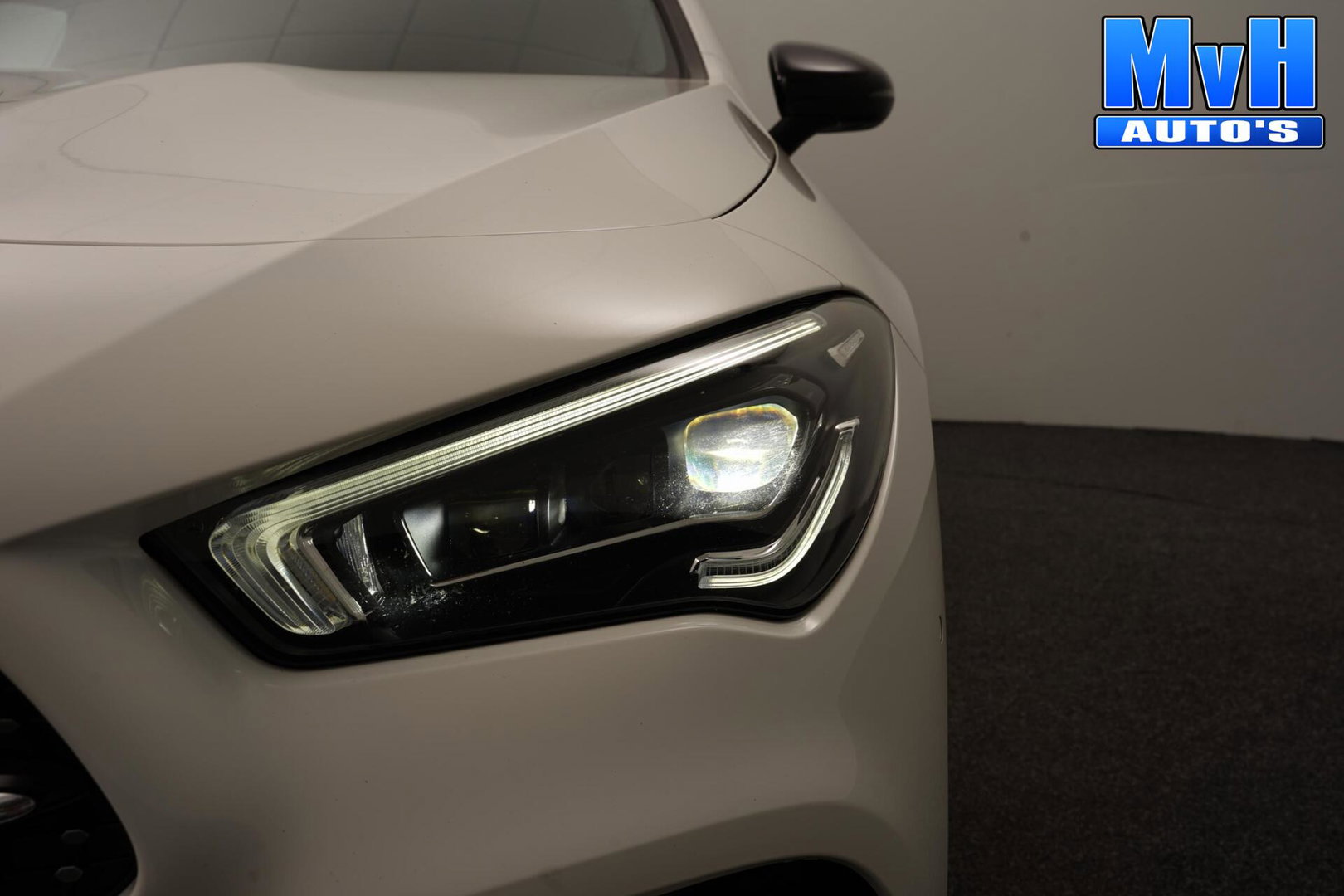 Mercedes-Benz CLA Shooting Brake 180 Business Solution AMG