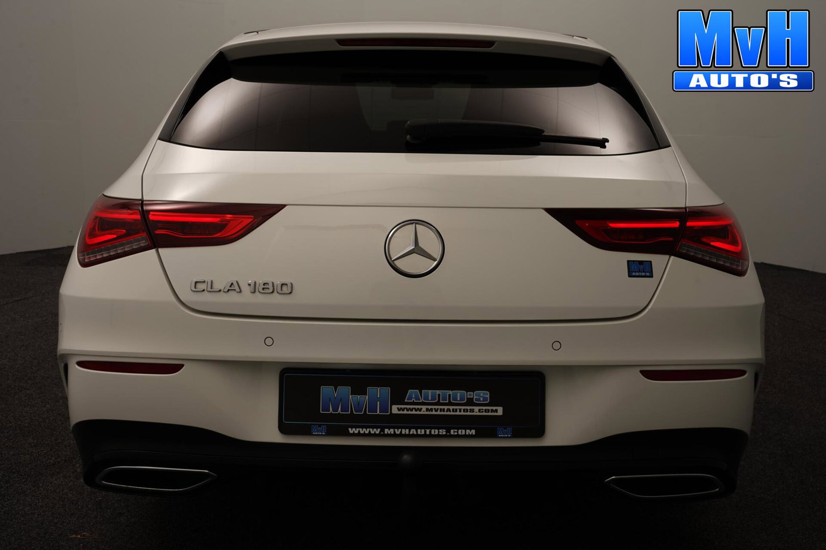 Mercedes-Benz CLA Shooting Brake 180 Business Solution AMG
