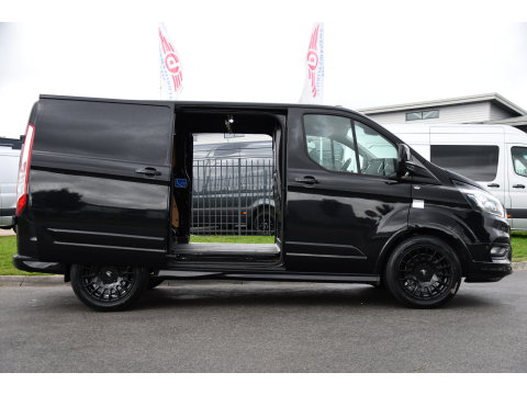 Ford Transit Custom 320 2.0 TDCI L1H1 Sport Adaptieve Cruise, Camera, Carplay, Leder, 2 x Schuifdeur, LED, Automaat, Stoelverwarming, Uniek!