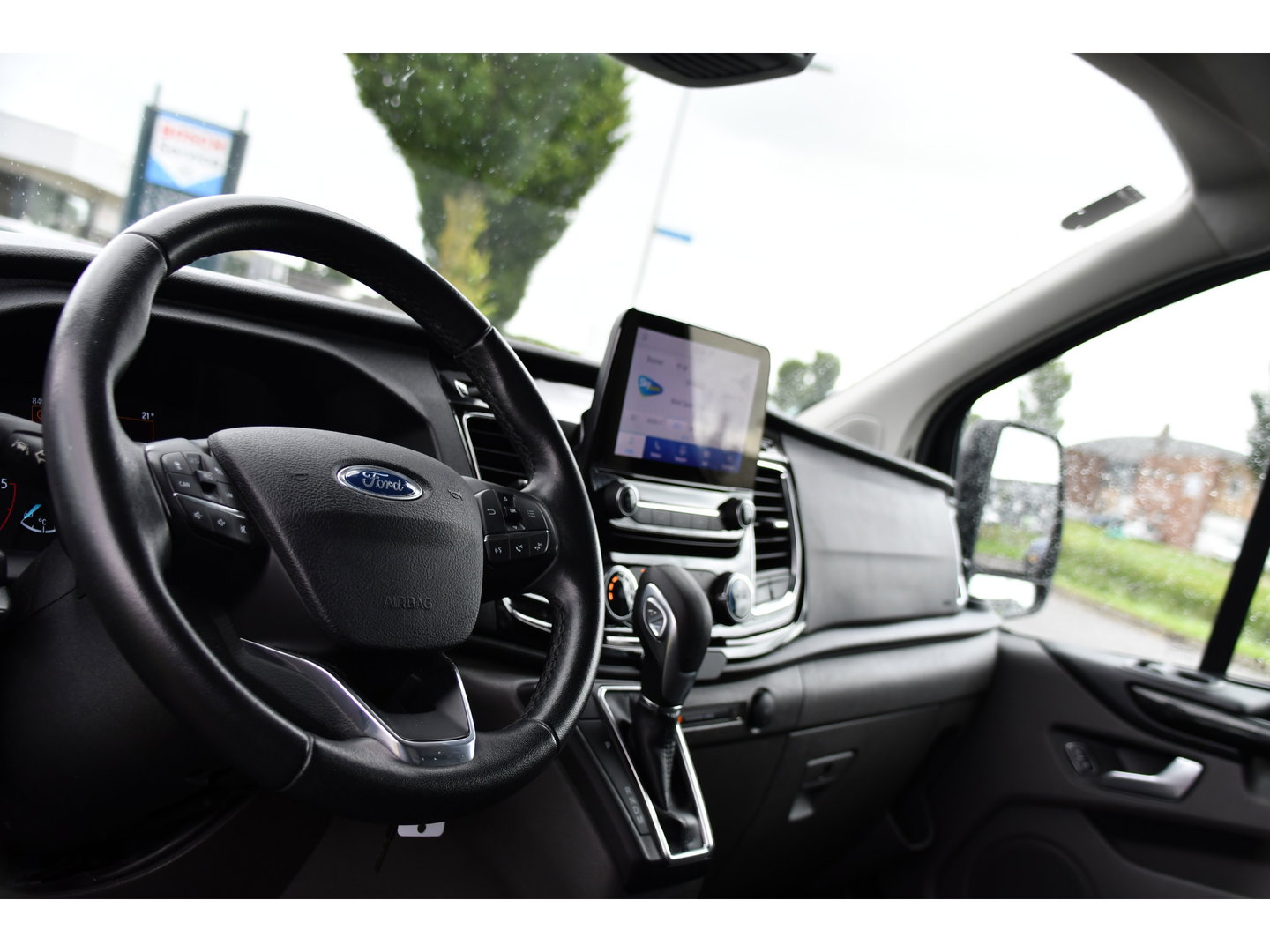 Ford Transit Custom 320 2.0 TDCI L1H1 Sport Adaptieve Cruise, Camera, Carplay, Leder, 2 x Schuifdeur, LED, Automaat, Stoelverwarming, Uniek!