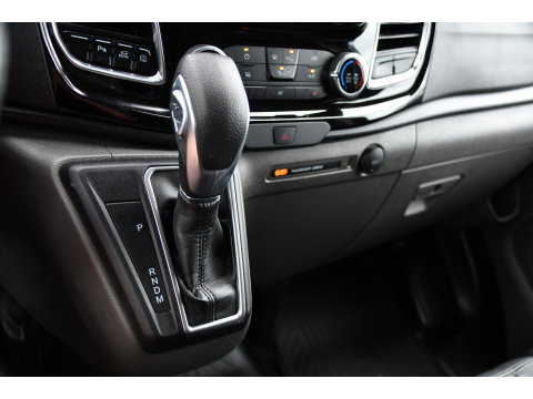 Ford Transit Custom 320 2.0 TDCI L1H1 Sport Adaptieve Cruise, Camera, Carplay, Leder, 2 x Schuifdeur, LED, Automaat, Stoelverwarming, Uniek!