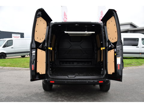 Ford Transit Custom 320 2.0 TDCI L1H1 Sport Adaptieve Cruise, Camera, Carplay, Leder, 2 x Schuifdeur, LED, Automaat, Stoelverwarming, Uniek!