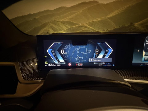 BMW X5 xDrive50e M-sport l Pano l HUD l 22INCH l Trekhaak