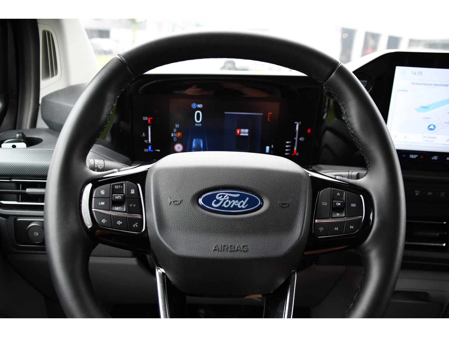 Ford Transit Custom 300 2.0 TDCI L2H1 Limited PB Edition MARGE! Adaptieve Cruise, Camera, Carplay, Stoelverwarming, Multimedia, 136pk, Automaat, Trekhaak, Uniek!