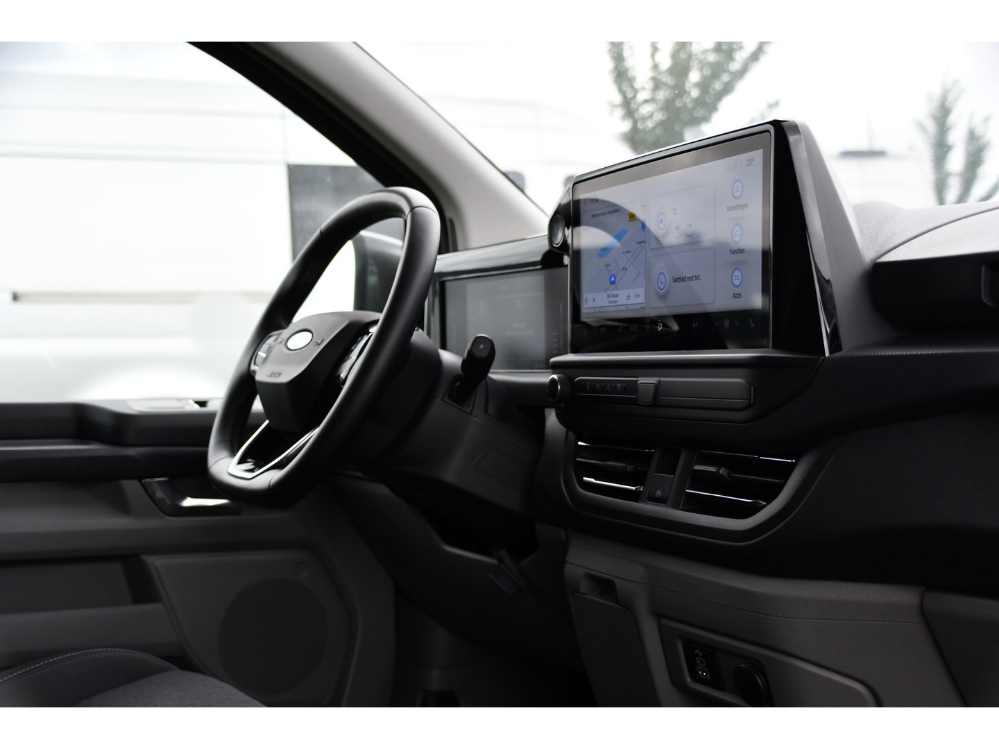 Ford Transit Custom 300 2.0 TDCI L2H1 Limited PB Edition MARGE! Adaptieve Cruise, Camera, Carplay, Stoelverwarming, Multimedia, 136pk, Automaat, Trekhaak, Uniek!