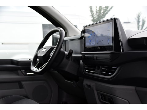 Ford Transit Custom 300 2.0 TDCI L2H1 Limited PB Edition MARGE! Adaptieve Cruise, Camera, Carplay, Stoelverwarming, Multimedia, 136pk, Automaat, Trekhaak, Uniek!