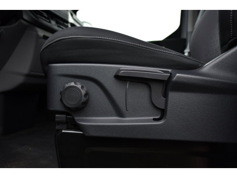 Ford Transit Custom 300 2.0 TDCI L2H1 Limited PB Edition MARGE! Adaptieve Cruise, Camera, Carplay, Stoelverwarming, Multimedia, 136pk, Automaat, Trekhaak, Uniek!