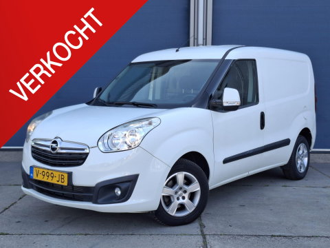 Opel Combo 1.6 CDTi L1H1 Sport CAMERA / EURO 6 / CARPLAY / AIRCO / TREKHAAK / MARGE AUTO !!