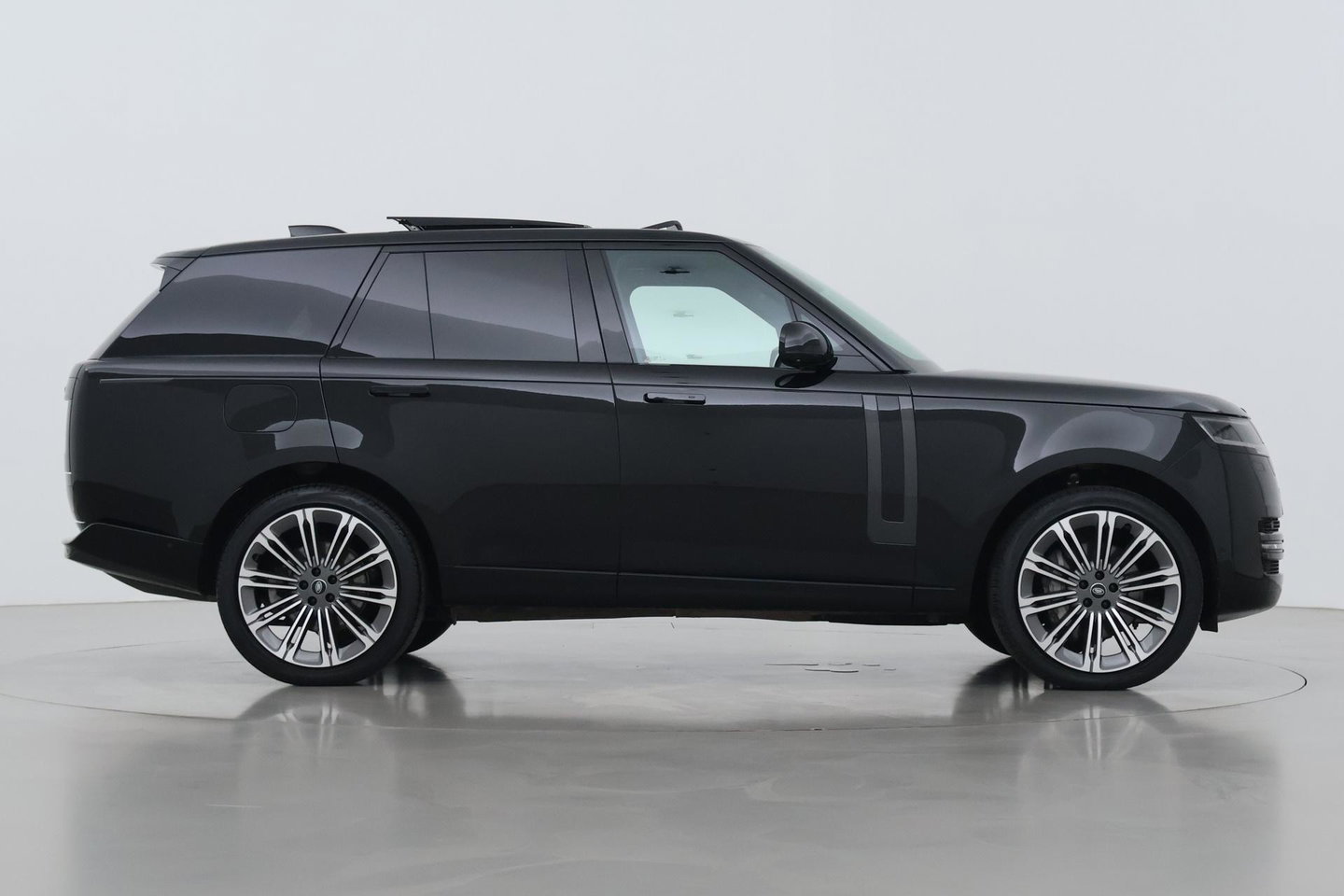 Land Rover Range Rover 3.0 D350 HSE Autobiography MHEV | Luchtvering | Panoramadak | Meridian 3D | 360° Camera | Koelbox | Stoelventilatie | 23 Inch