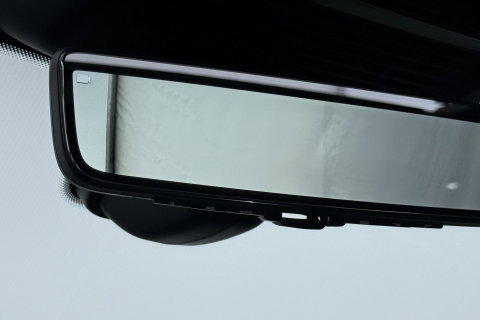 Land Rover Range Rover 3.0 D350 HSE Autobiography MHEV | Luchtvering | Panoramadak | Meridian 3D | 360° Camera | Koelbox | Stoelventilatie | 23 Inch