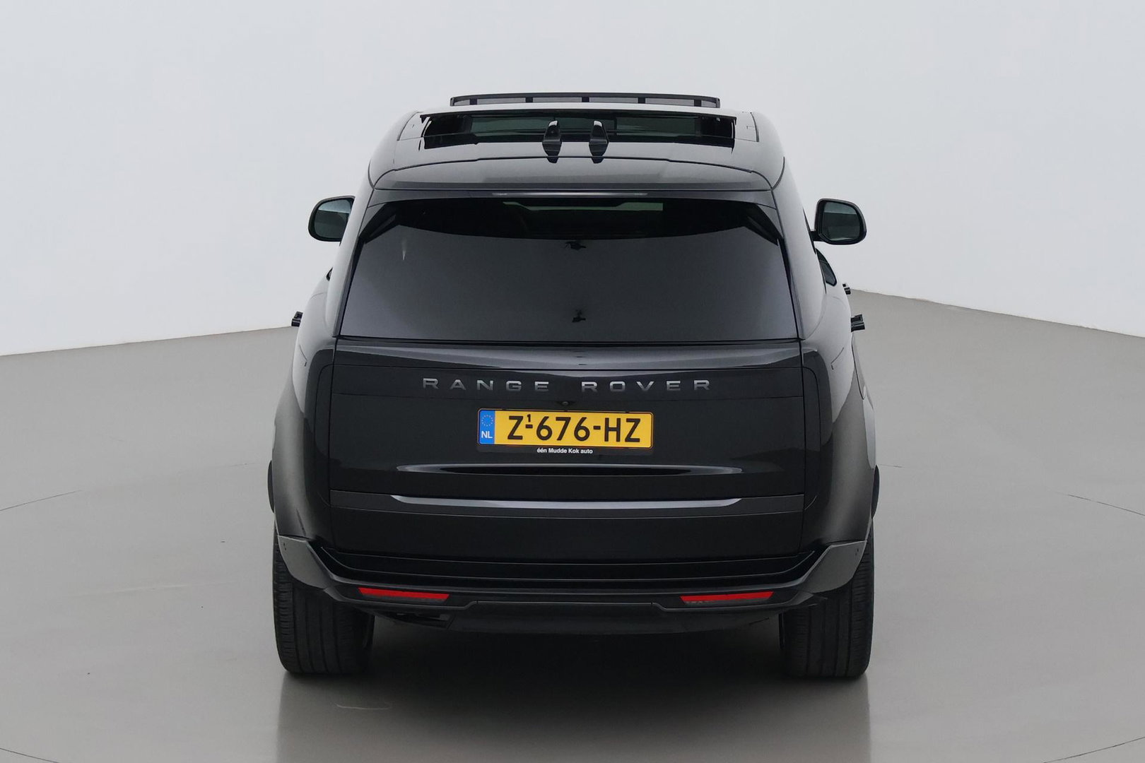Land Rover Range Rover 3.0 D350 HSE Autobiography MHEV | Luchtvering | Panoramadak | Meridian 3D | 360° Camera | Koelbox | Stoelventilatie | 23 Inch