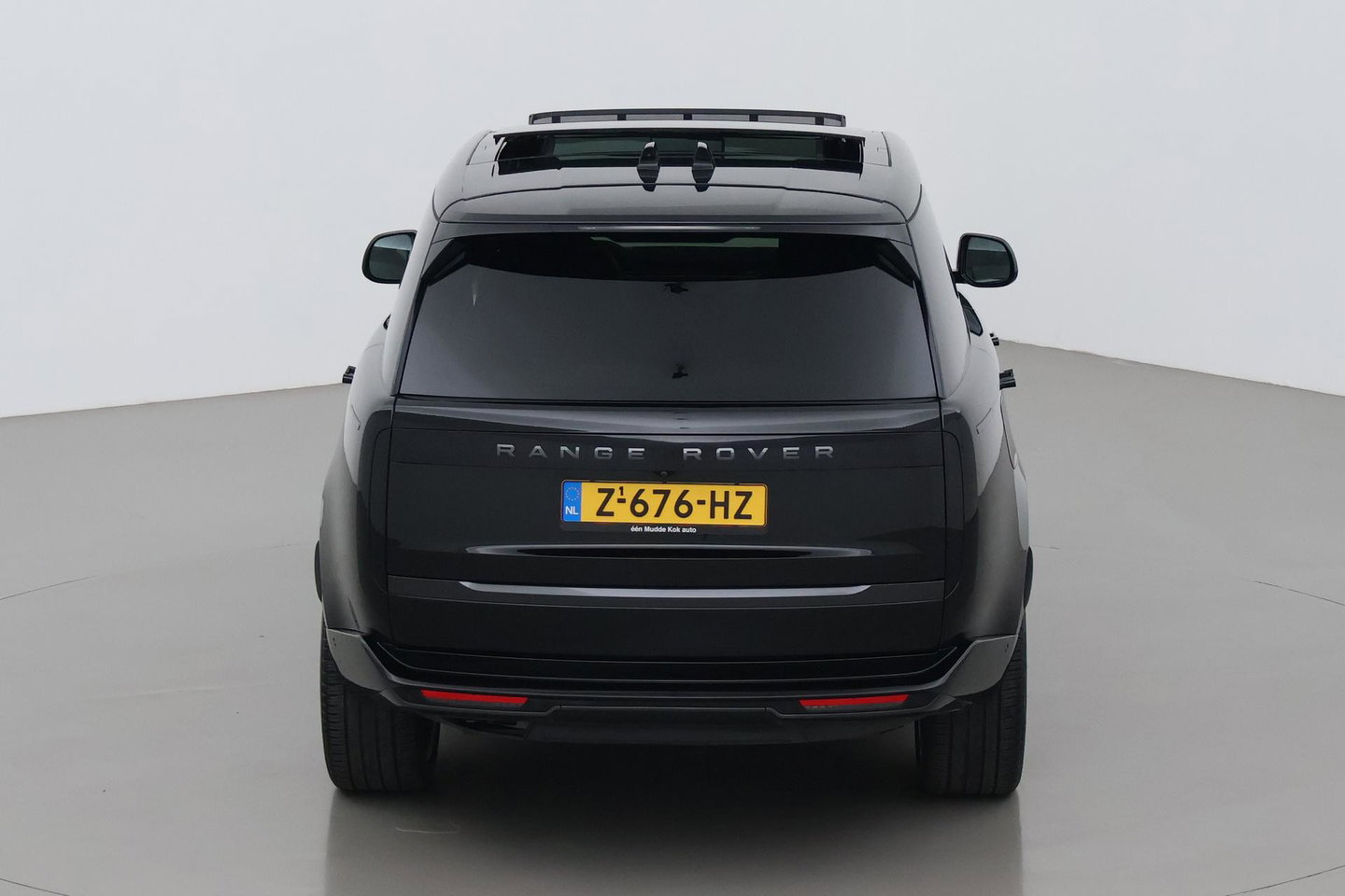 Land Rover Range Rover 3.0 D350 HSE Autobiography MHEV | Luchtvering | Panoramadak | Meridian 3D | 360° Camera | Koelbox | Stoelventilatie | 23 Inch