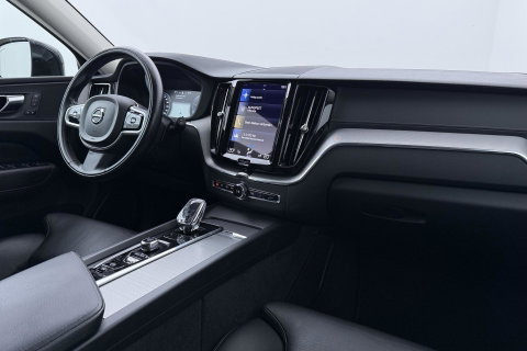 Volvo XC60 2.0 B5 Inscription | 360-camera | Trekhaak | BLIS | Leder