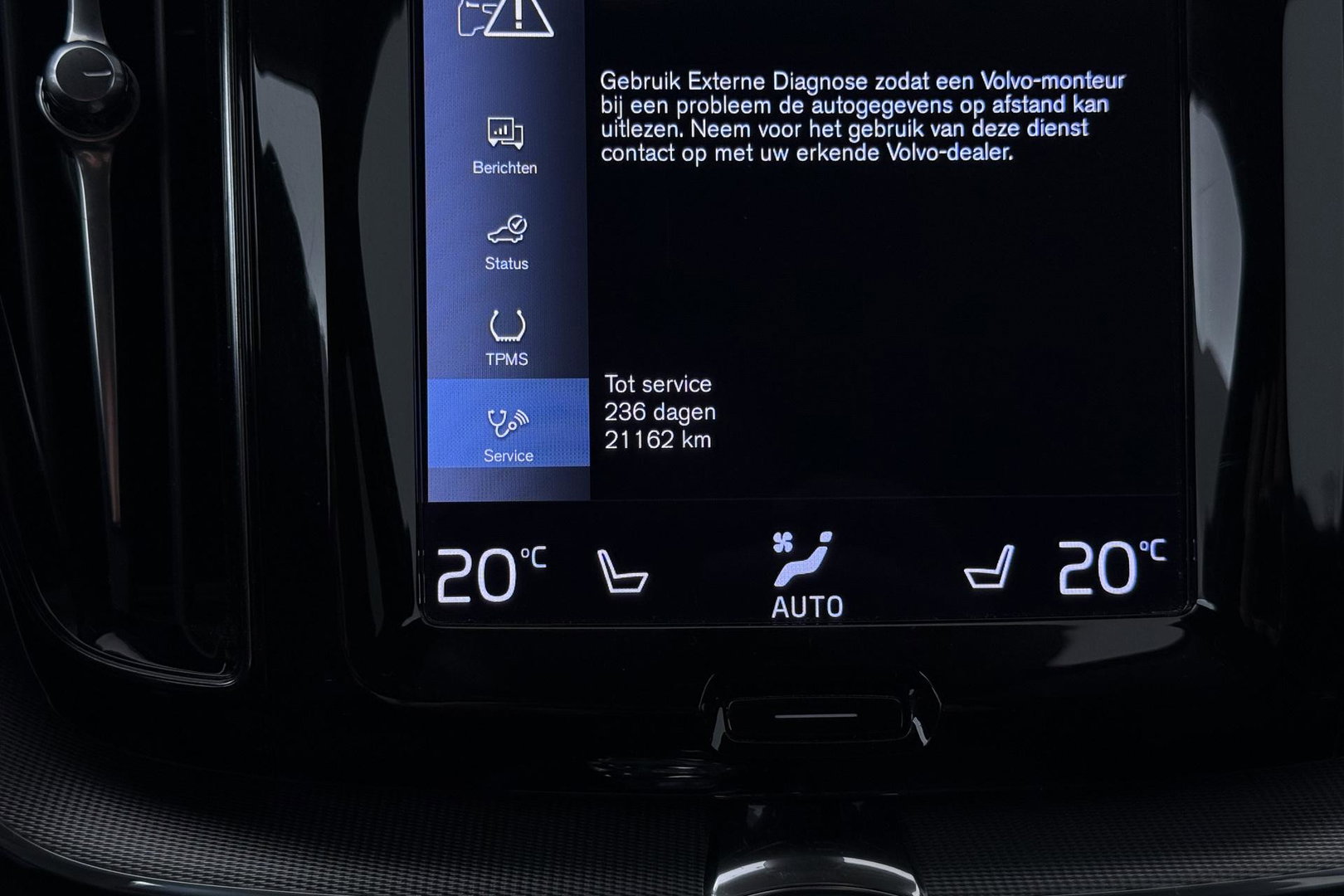 Volvo XC60 2.0 B5 Inscription | 360-camera | Trekhaak | BLIS | Leder