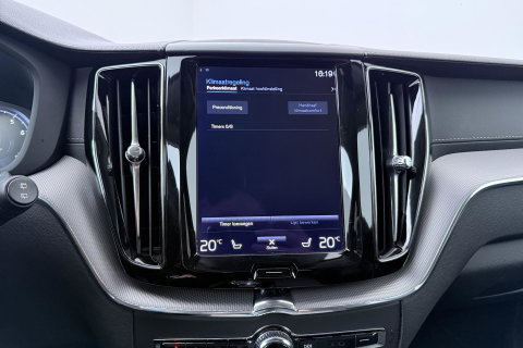 Volvo XC60 2.0 B5 Inscription | 360-camera | Trekhaak | BLIS | Leder