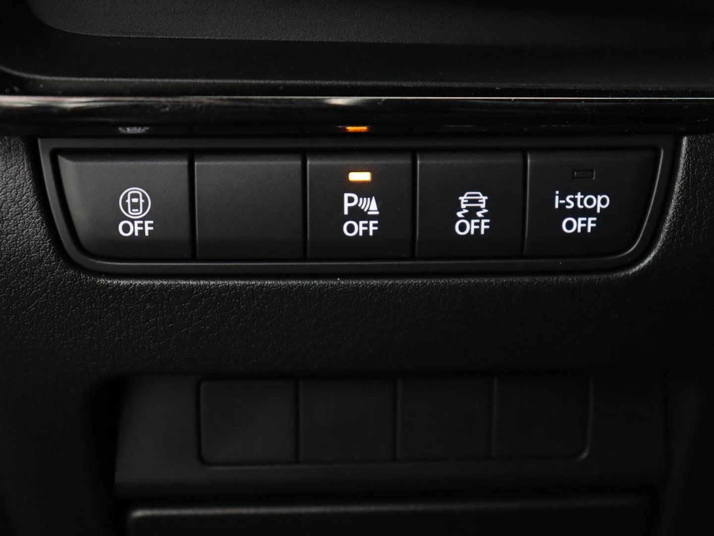Mazda 3 2.0 e-SkyActiv-G M Hybrid 150 Homura | Stoelverw. Stoelverwarming | Head-Up | Adaptive cruise | Camera | Carplay | Keyless | Full LED | Navigatie | Dodehoek detectie | 58.800km NAP | Origineel NL