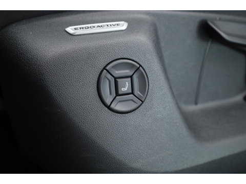 Volkswagen Tiguan 1.5 eHybrid R-Line Edition | Rijklaar! | Pano | Adapt. Cruise | CarPlay | HUD | IQ. Light | 360cam | Stoelverw. + Massage |