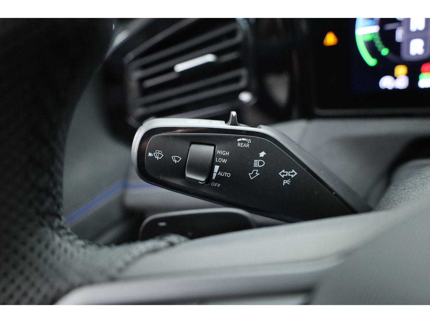 Volkswagen Tiguan 1.5 eHybrid R-Line Edition | Rijklaar! | Pano | Adapt. Cruise | CarPlay | HUD | IQ. Light | 360cam | Stoelverw. + Massage |
