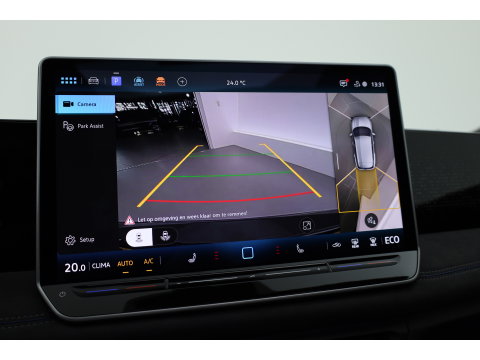 Volkswagen Tiguan 1.5 eHybrid R-Line Edition | Rijklaar! | Pano | Adapt. Cruise | CarPlay | HUD | IQ. Light | 360cam | Stoelverw. + Massage |