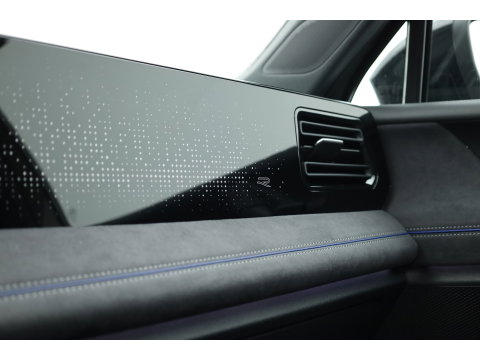 Volkswagen Tiguan 1.5 eHybrid R-Line Edition | Rijklaar! | Pano | Adapt. Cruise | CarPlay | HUD | IQ. Light | 360cam | Stoelverw. + Massage |