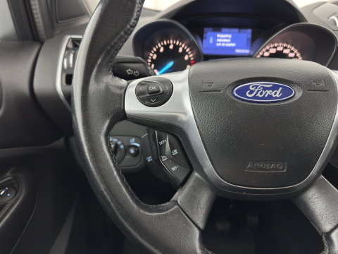Ford Kuga 1.6 Titanium *LEATHER-FABRIC | XENON | HEATED-COMFORTSEATS | NAVI-FULLMAP | ECC | PDC | CRUISE | 17''ALU*
