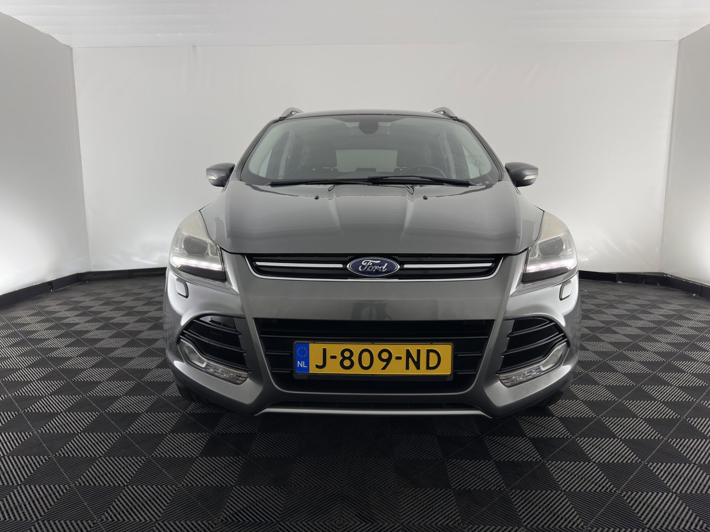 Ford Kuga 1.6 Titanium *LEATHER-FABRIC | XENON | HEATED-COMFORTSEATS | NAVI-FULLMAP | ECC | PDC | CRUISE | 17''ALU*