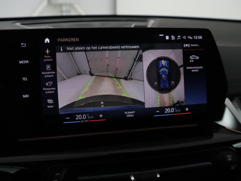 BMW X1 M Sport | xDrive23i | Adaptive Cruise | Trekhaak | Head-Up | Leder | 360 camera | Stoelverwarming | Keyless | Adaptief LED | Carplay | Sportstoelen | Live Cockpit Professional | 204pk