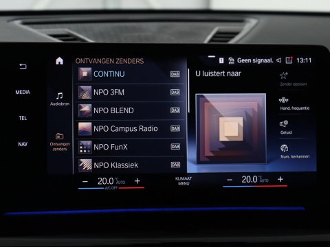 BMW X1 M Sport | xDrive23i | Adaptive Cruise | Trekhaak | Head-Up | Leder | 360 camera | Stoelverwarming | Keyless | Adaptief LED | Carplay | Sportstoelen | Live Cockpit Professional | 204pk