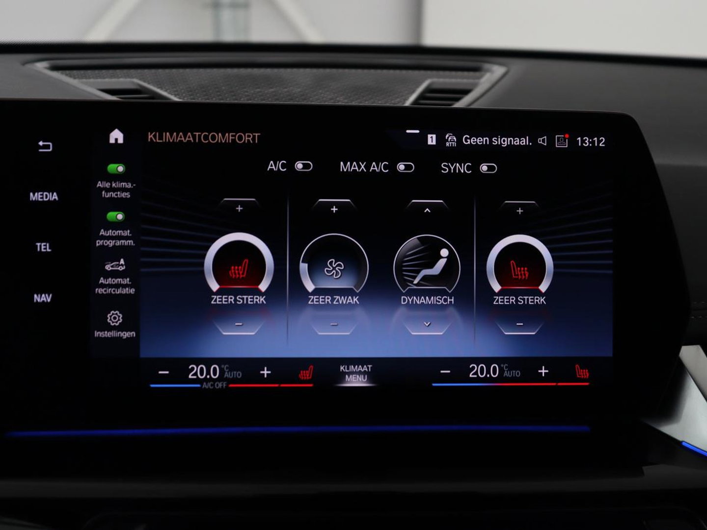 BMW X1 M Sport | xDrive23i | Adaptive Cruise | Trekhaak | Head-Up | Leder | 360 camera | Stoelverwarming | Keyless | Adaptief LED | Carplay | Sportstoelen | Live Cockpit Professional | 204pk