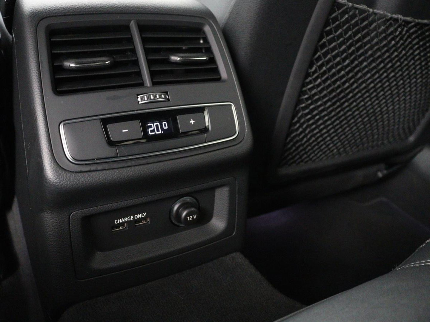 Audi A5 Sportback 40 TFSI S edition Competition | Virtual Cockpit | Climate control | Half Leder | Navigatie | Sfeerverlichting | Carplay | Full LED | Getint glas