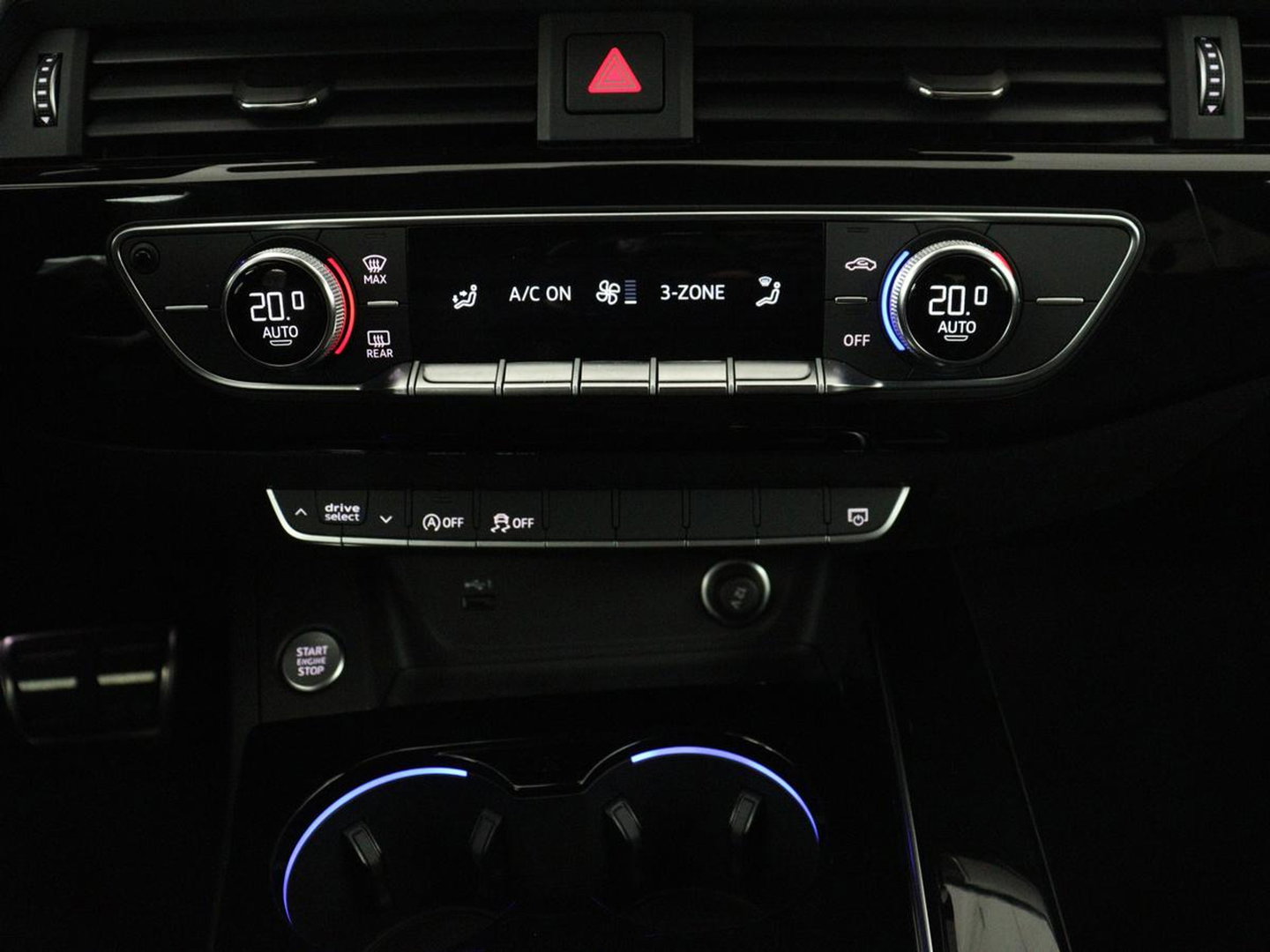 Audi A5 Sportback 40 TFSI S edition Competition | Virtual Cockpit | Climate control | Half Leder | Navigatie | Sfeerverlichting | Carplay | Full LED | Getint glas