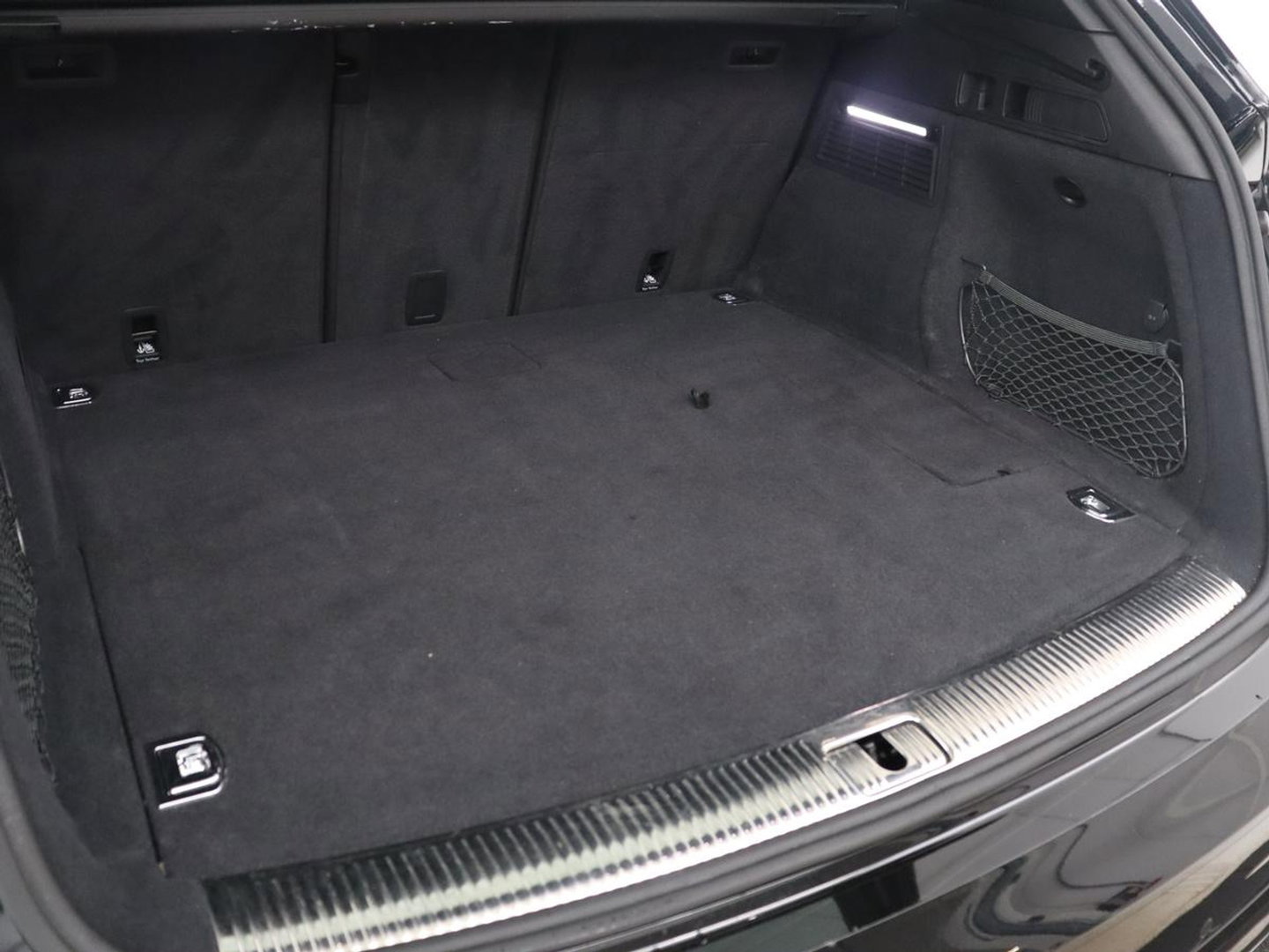 Audi Q5 55 TFSI e quattro Competition S-Line | SOH 99.4 | Leder | Adaptive cruise | Head up | Camera | Bang & Olufsen | Virtual Dashboard | Stoelverwarming | Full LED |
