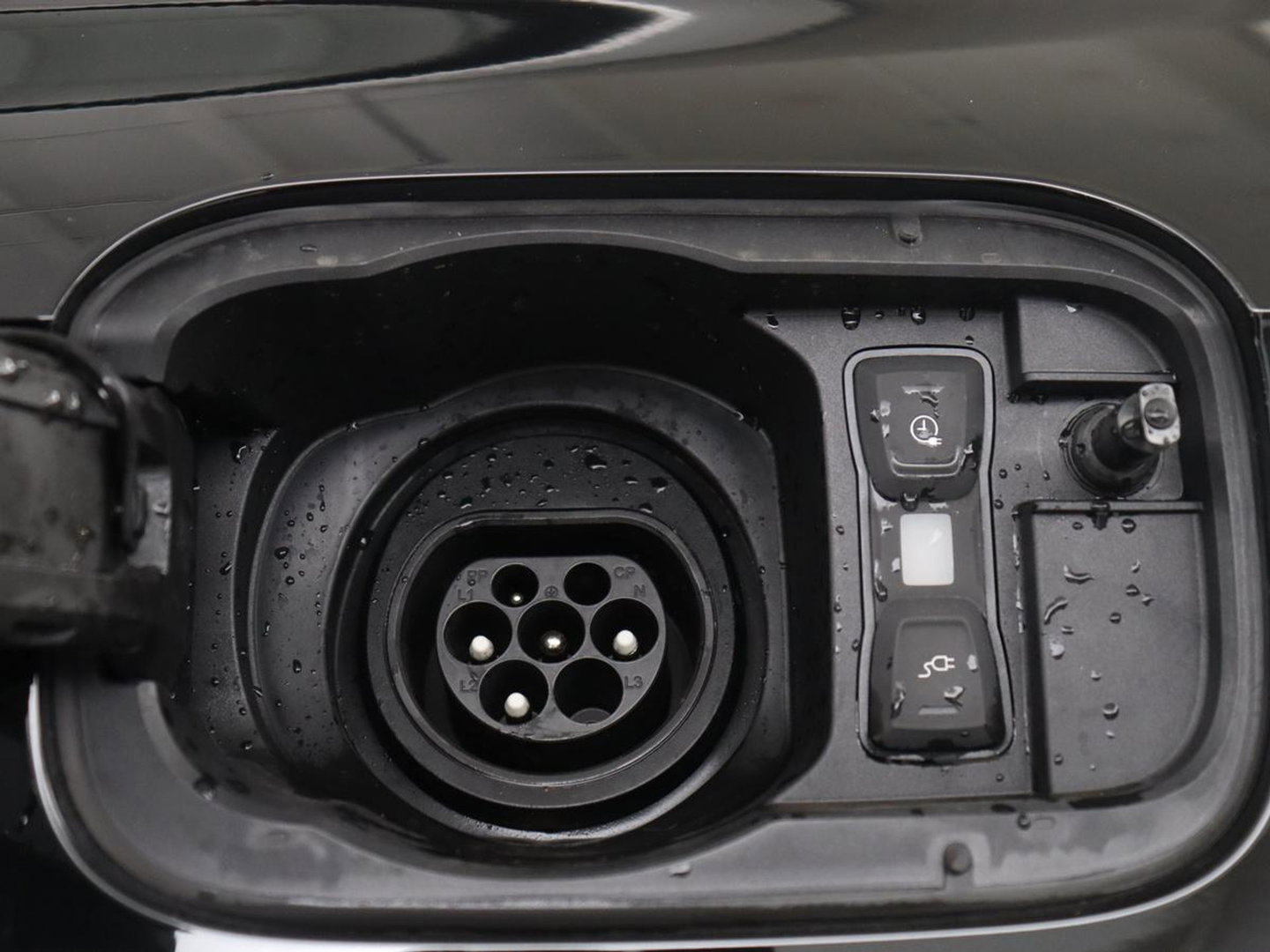 Audi Q5 55 TFSI e quattro Competition S-Line | SOH 99.4 | Leder | Adaptive cruise | Head up | Camera | Bang & Olufsen | Virtual Dashboard | Stoelverwarming | Full LED |