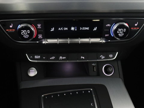 Audi Q5 55 TFSI e quattro Competition S-Line | SOH 99.4 | Leder | Adaptive cruise | Head up | Camera | Bang & Olufsen | Virtual Dashboard | Stoelverwarming | Full LED |