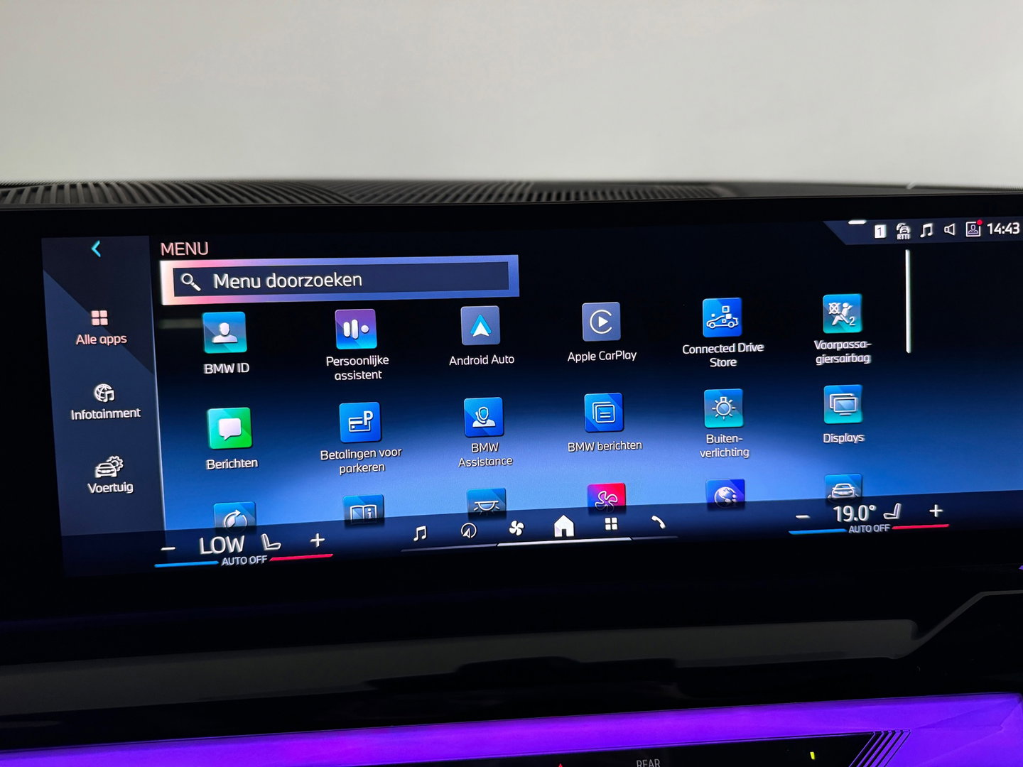 BMW 5 Serie Touring 520i M Pano|H/K|BlindSpot|Maxton|Trekhaak|Sfeer|Camera