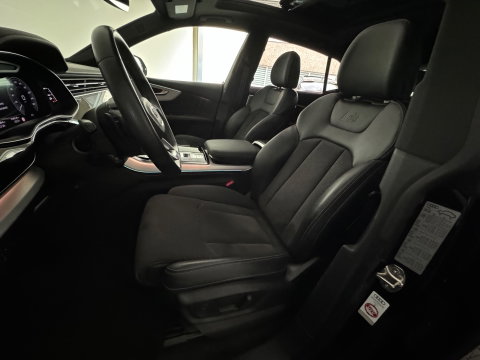 Audi Q8 55 TFSI e quattro S Line Pano|BTW|360 camera|Keyless|Stoelverw