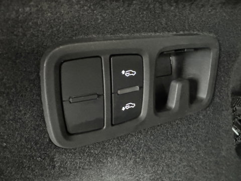Audi Q8 55 TFSI e quattro S Line Pano|BTW|360 camera|Keyless|Stoelverw