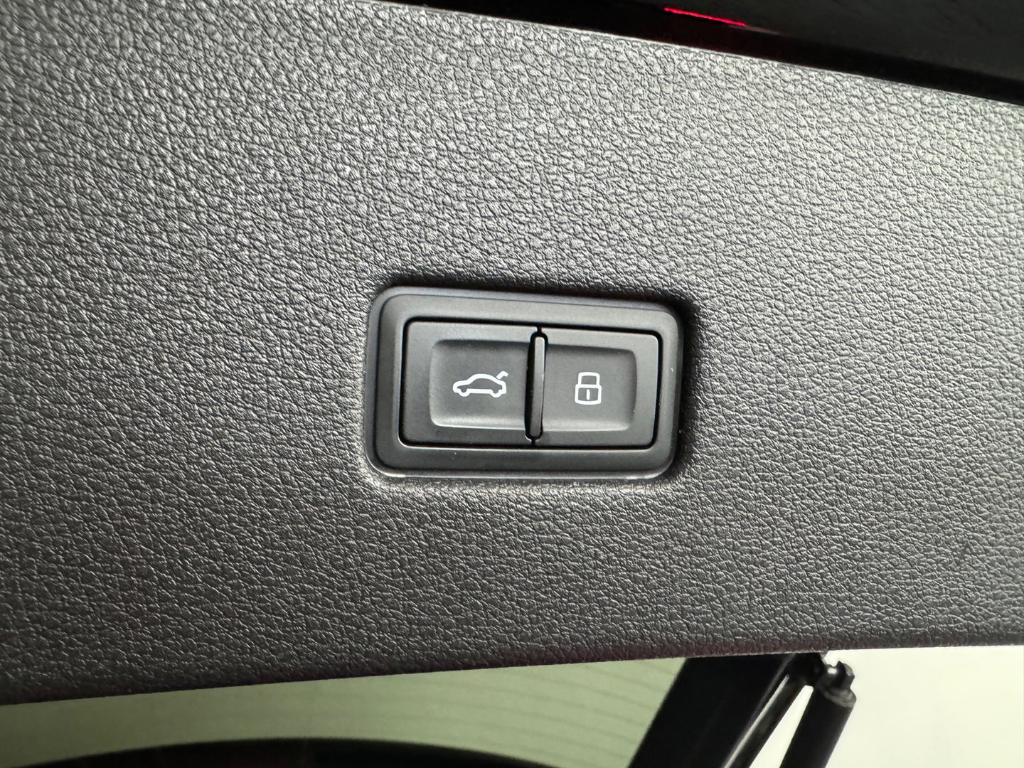 Audi Q8 55 TFSI e quattro S Line Pano|BTW|360 camera|Keyless|Stoelverw
