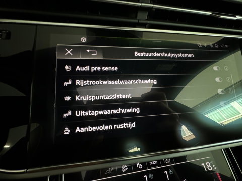 Audi Q8 55 TFSI e quattro S Line Pano|BTW|360 camera|Keyless|Stoelverw