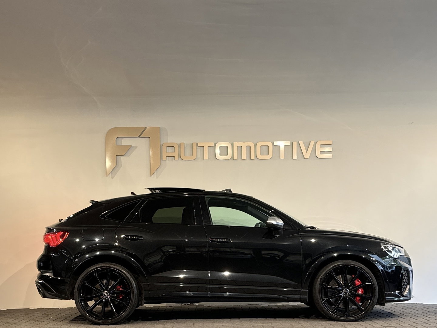 Audi RSQ3 Sportback 2.5 TFSI Sportback Pano|Memory|Sonos|360|Carbon