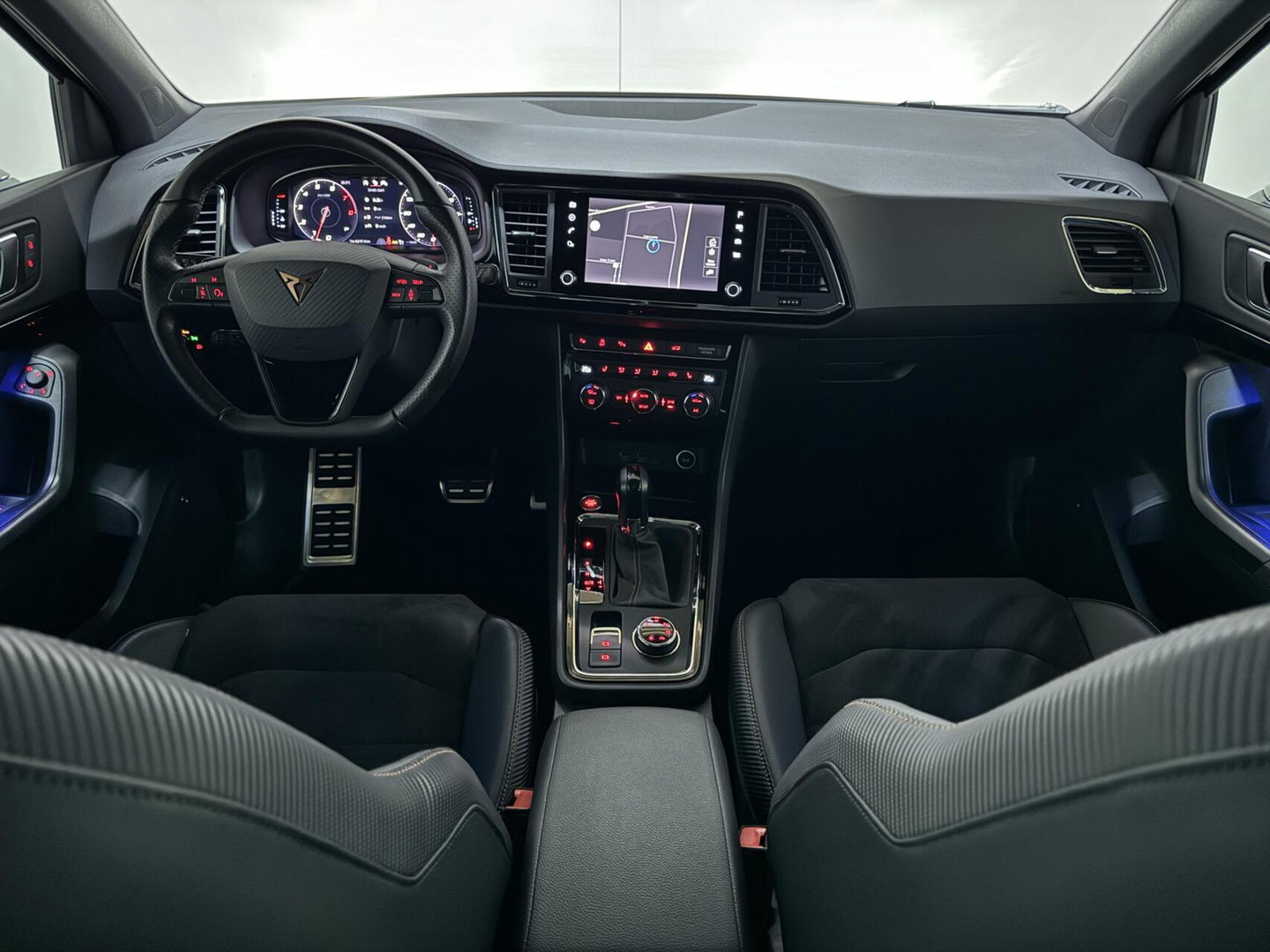 CUPRA Ateca 2.0 TSI 4DRIVE Pano Beats Virtual Camera Carplay
