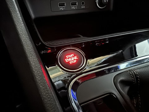 CUPRA Ateca 2.0 TSI 4DRIVE Pano Beats Virtual Camera Carplay
