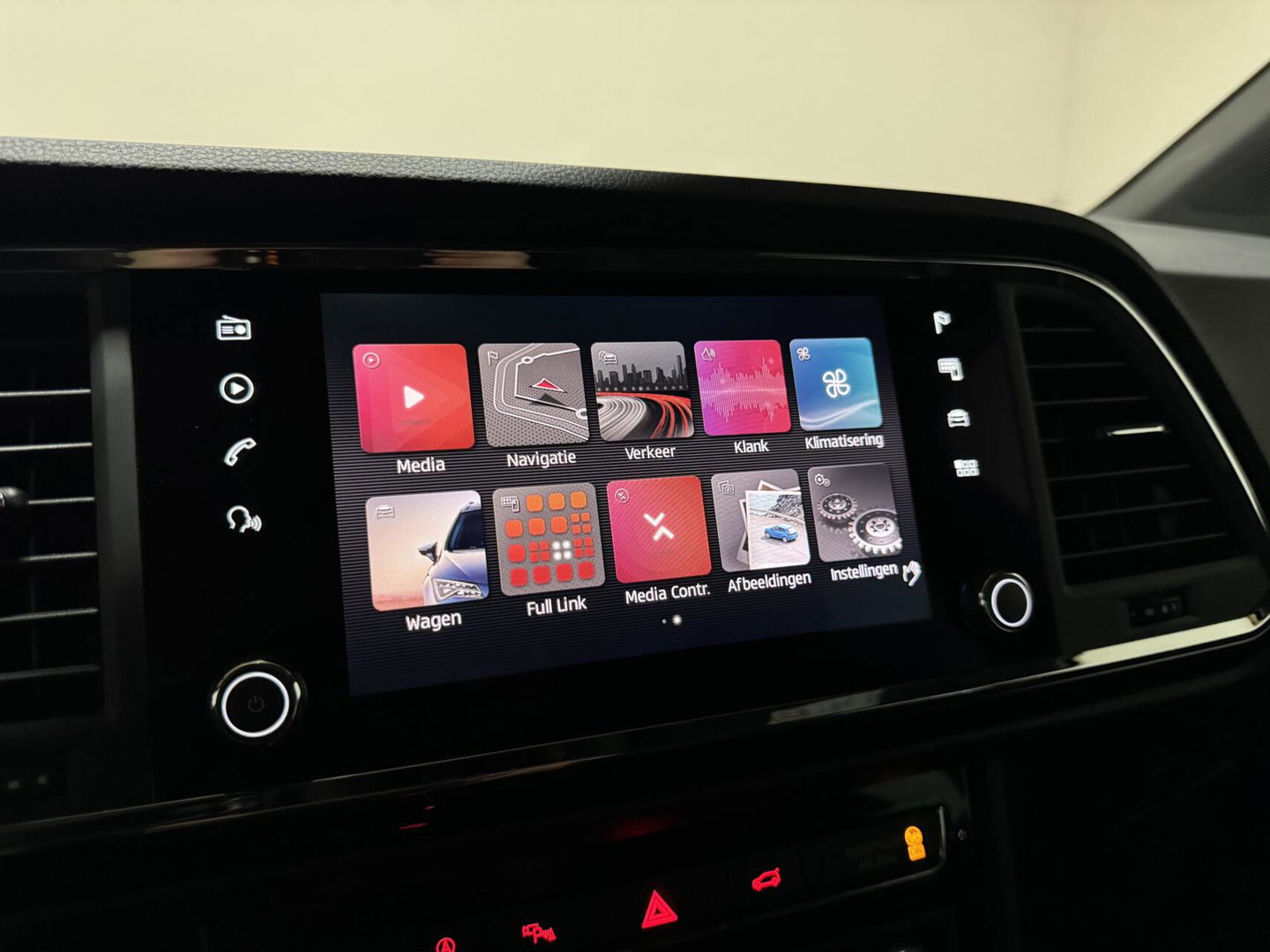 CUPRA Ateca 2.0 TSI 4DRIVE Pano Beats Virtual Camera Carplay