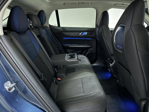 Lynk & Co 01 1.5 Plug-in Black Edition Pano Sfeer. CarPlay 360°