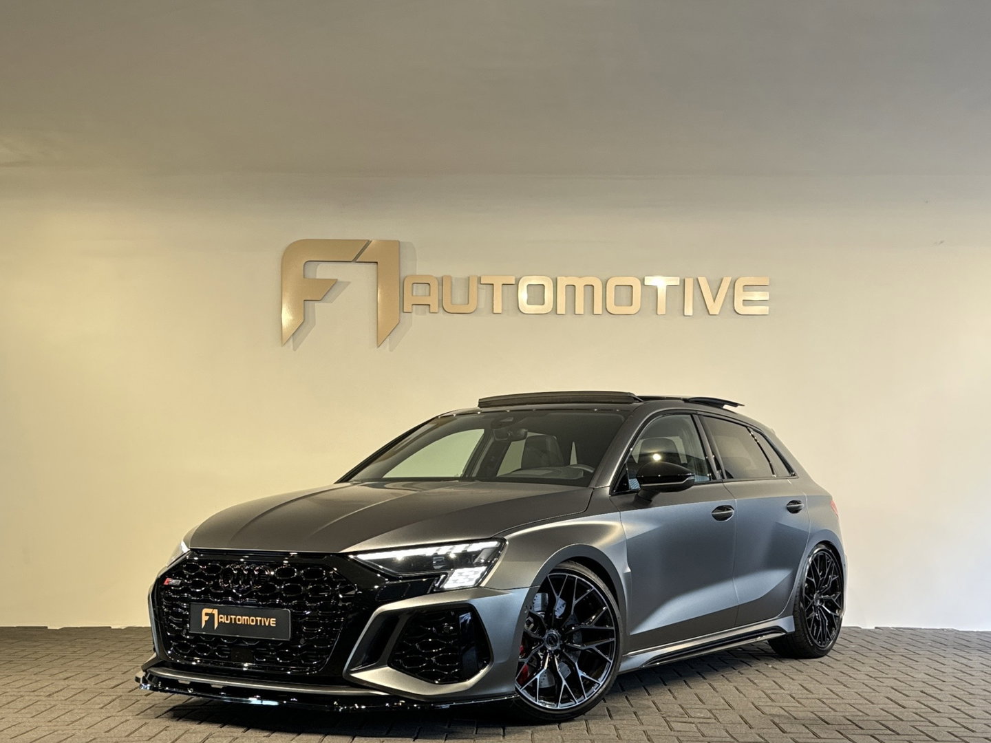 Audi RS3 Sportback 2.5 TFSI quattro Pano|HuD|B&O|FULL PPF|Keyless